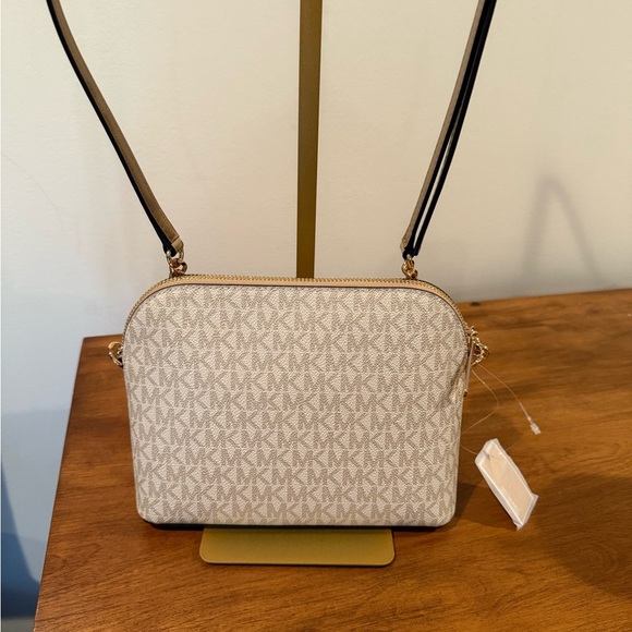 MICHAEL KORS Jet Set Travel Medium Metallic Signature Logo Dome Crossbody Bag - Picture 2 of 6